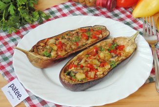 Баклажаны фаршированные грибами и болгарским перцем