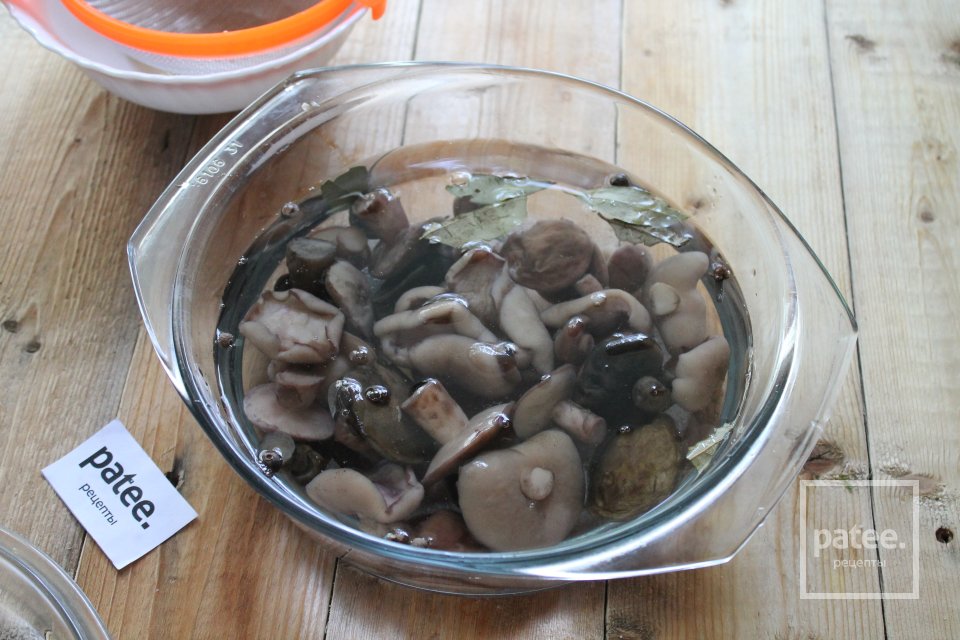 Маринованные грибы ассорти - Шаг 10