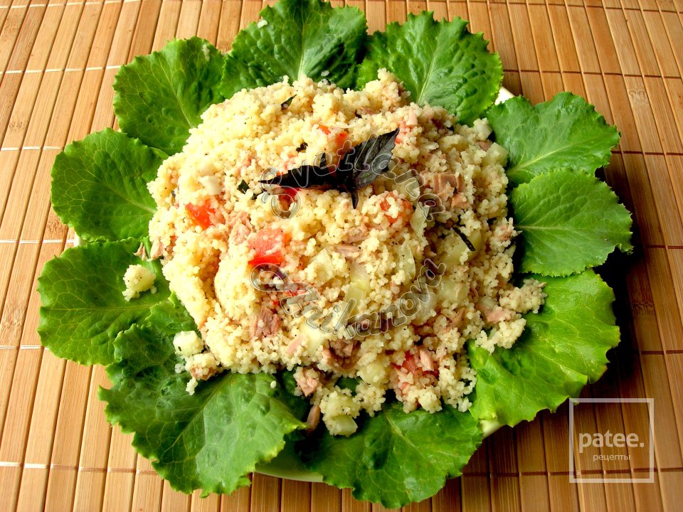 Салат из кус-куса с тунцом и овощами - Шаг 1