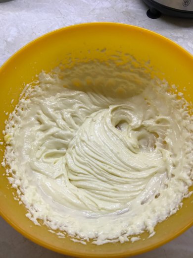 Яблочный пирог с корицей с сырным кремом. Очень вкусно - Шаг 4