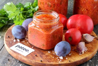 Аджика со сливами