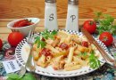 Паста с курицей и вялеными помидорами