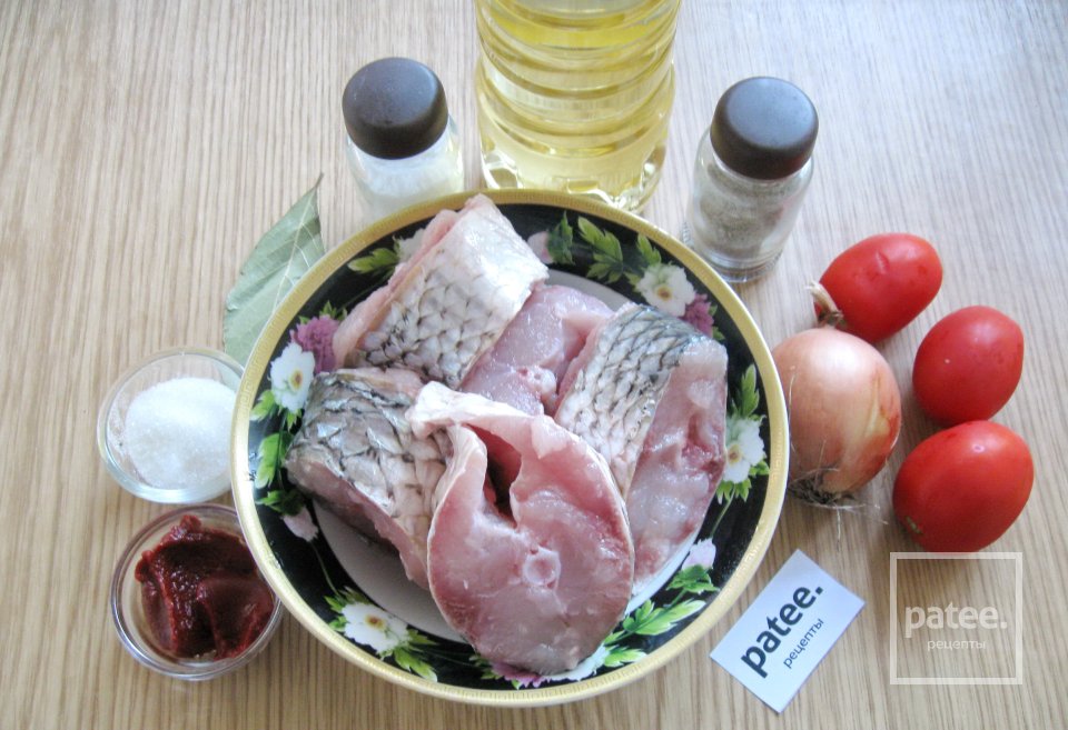 Кефаль в томатном соусе - Шаг 1