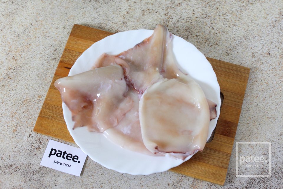 Салат с морской капустой и кальмарами - Шаг 4