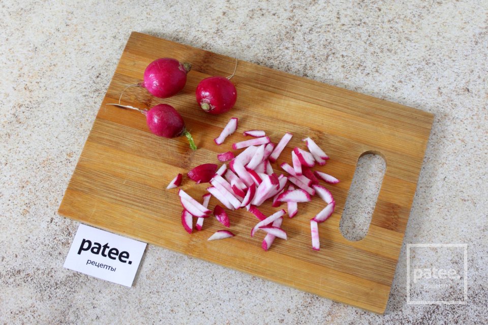 Салат с морской капустой и кальмарами - Шаг 6