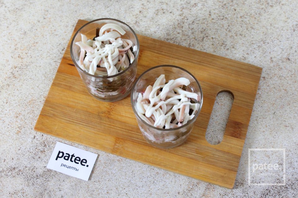 Салат с морской капустой и кальмарами - Шаг 11