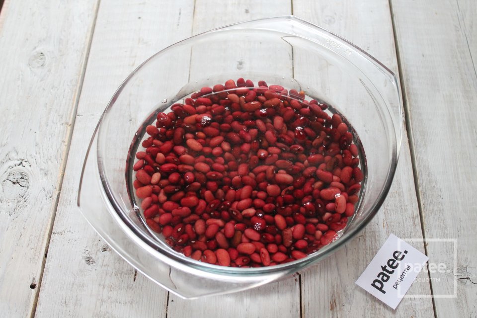 Фасоль тушенная с мясом и овощами - Шаг 3