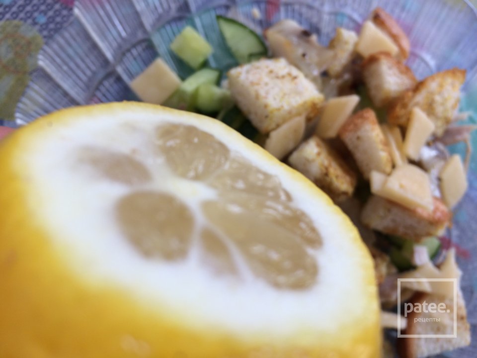 "Гренский" салат 🥗 🥖🧀 - Шаг 4