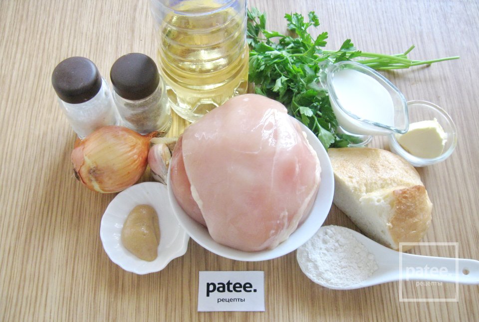 Куриные котлеты в сливочно-горчичном соусе - Шаг 1