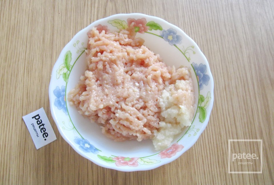 Куриные котлеты в сливочно-горчичном соусе - Шаг 3