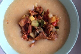 Гороховый суп с "копчеными" грибами