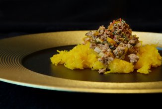 Лапша из тыквы с томатным рагу