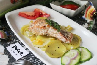 Горбуша с картошкой в духовке