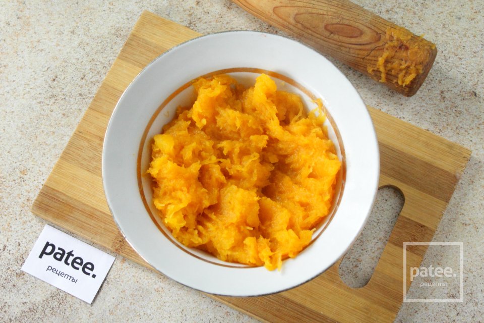 Печенье бискотти тыквенные с изюмом - Шаг 3