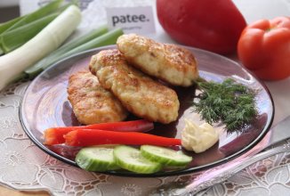 Рубленые куриные котлеты с майонезом