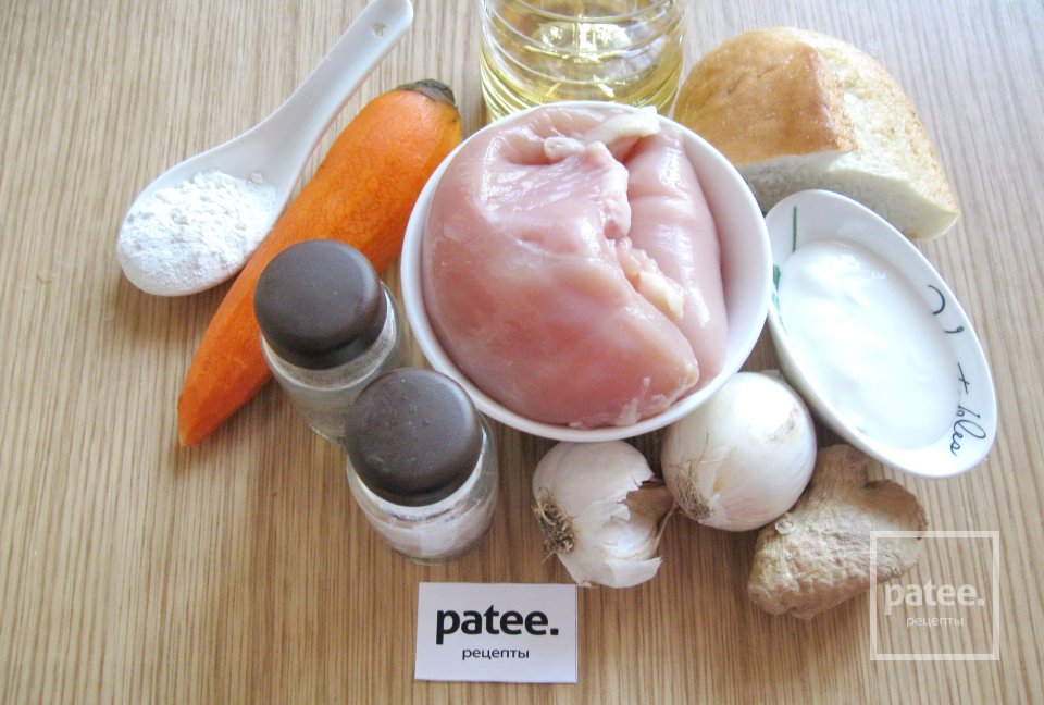 Фрикадельки с имбирем и чесноком запеченные в духовке - Шаг 1