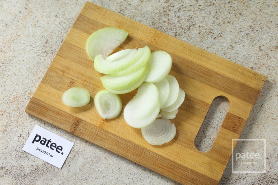 Куриное филе в вине, фаршированное сыром и помидорами - Шаг 3