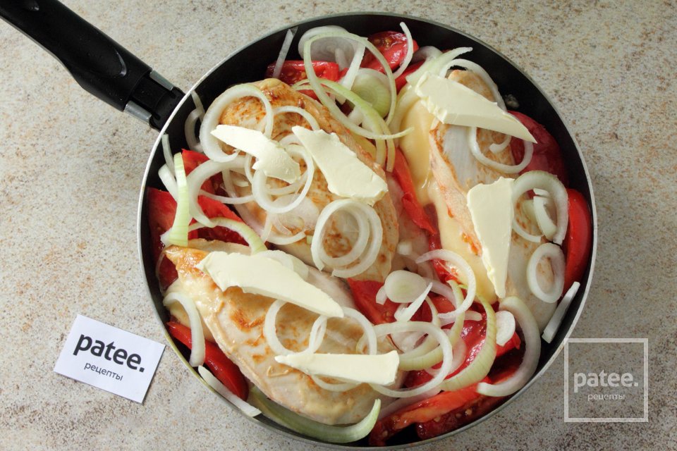 Куриное филе в вине, фаршированное сыром и помидорами - Шаг 10