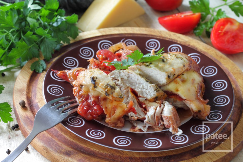 Куриное филе в вине, фаршированное сыром и помидорами - Шаг 16