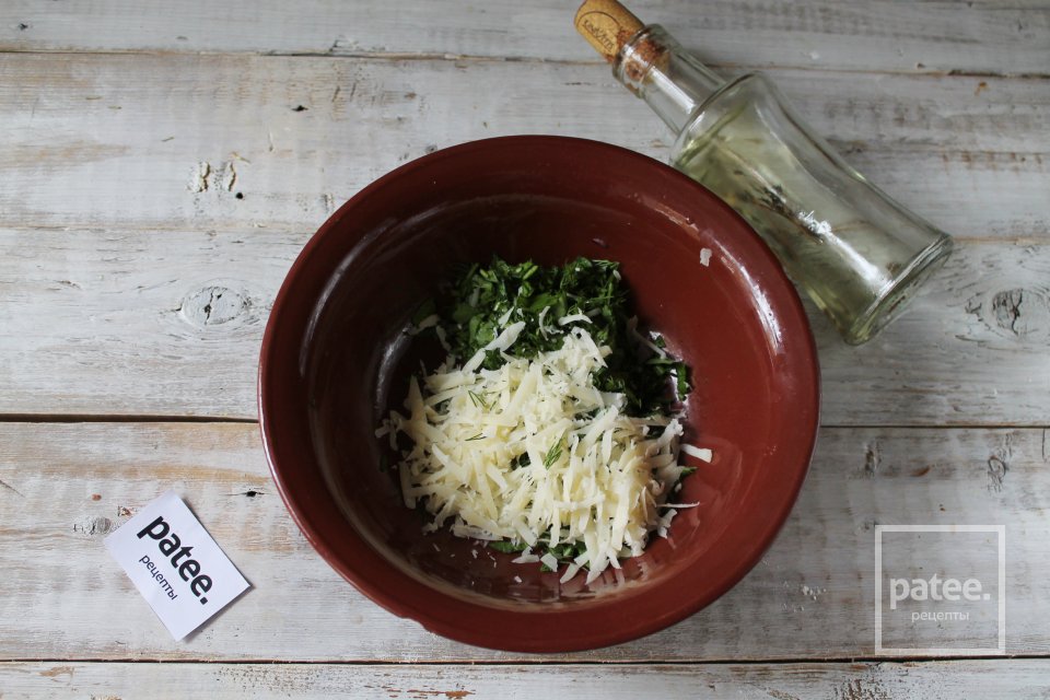 Кутабы с зеленью и сыром по-азербайджански - Шаг 8