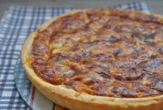 Киш с курицей и сыром