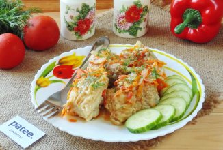 Минтай тушеный с овощами