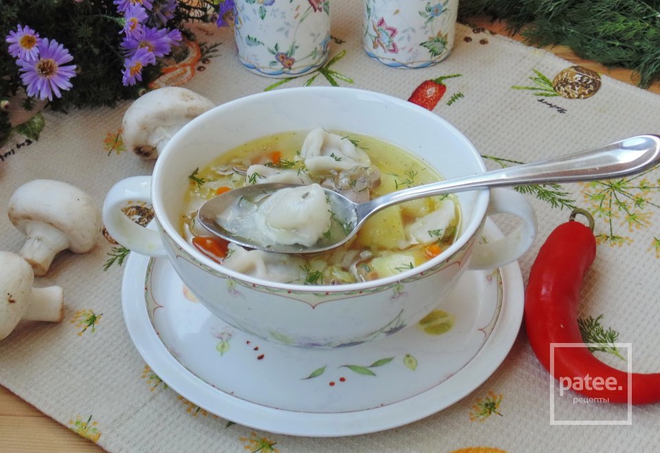 Суп с пельменями и грибами - Шаг 13