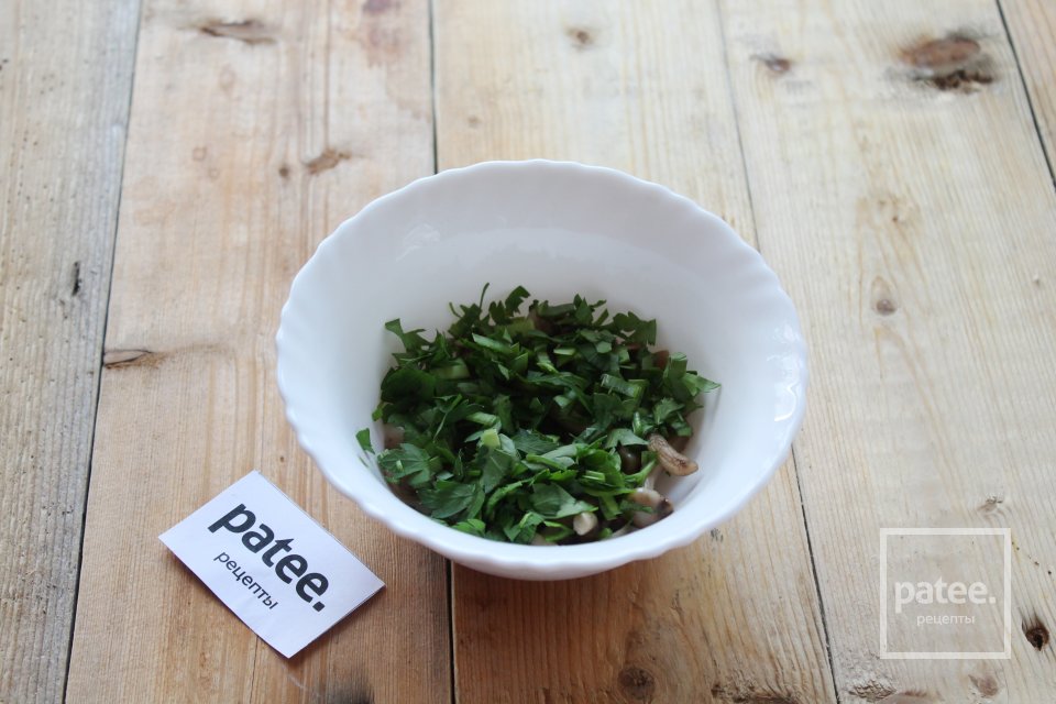 Салат "Полянка" с опятами - Шаг 8