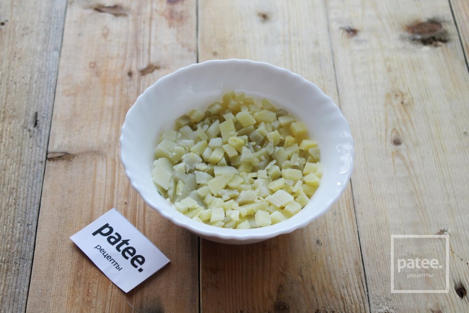 Салат "Полянка" с опятами - Шаг 11