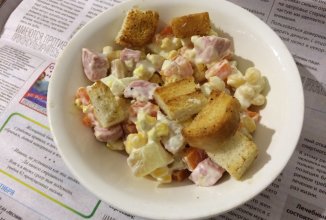 Салат 🥗 студенчество:)👨🏼‍🎓👩🏻‍🎓