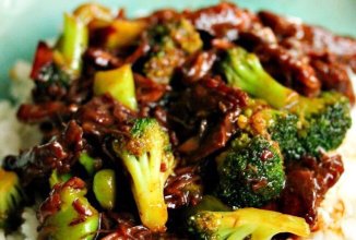 Говядина с цветной капустой/броколли