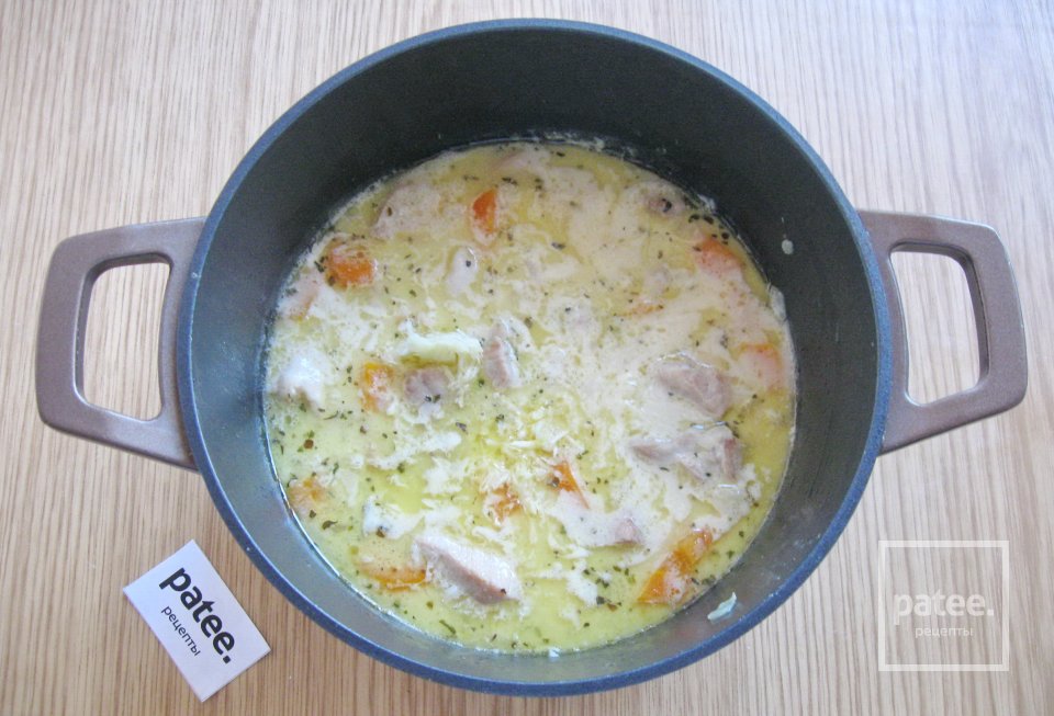 Свинина с зеленым горошком, сметаной и горчицей - Шаг 16