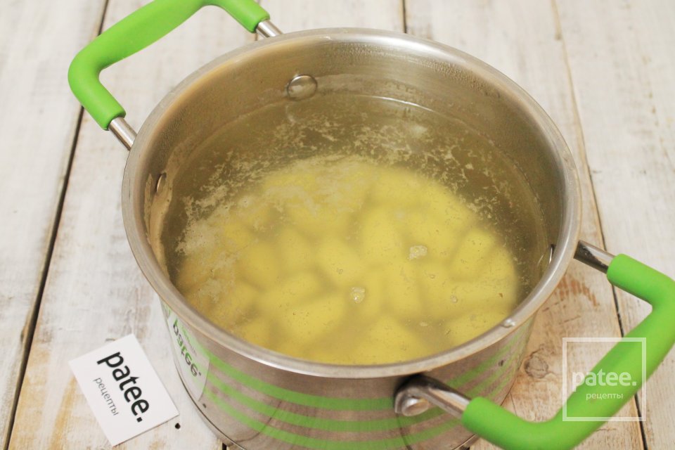 Борщ с грибами и фасолью - Шаг 15