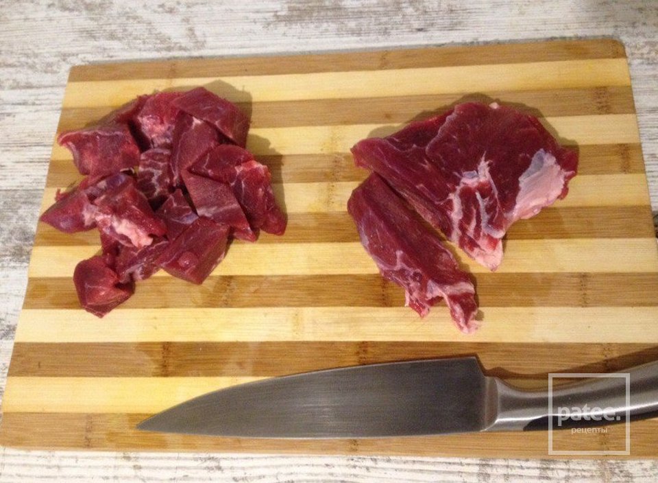 Тушеное мясо с картофелем в казане - Шаг 2