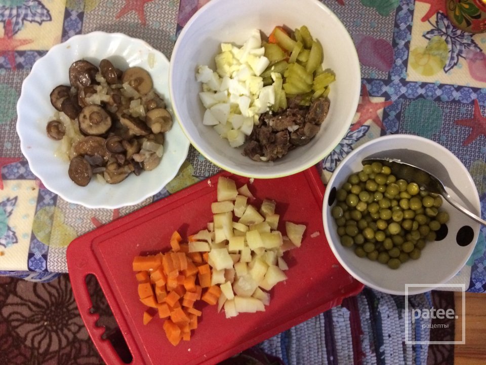 Салат 🥗 "принцесса 👸🏼на горошине🍈" - Шаг 2