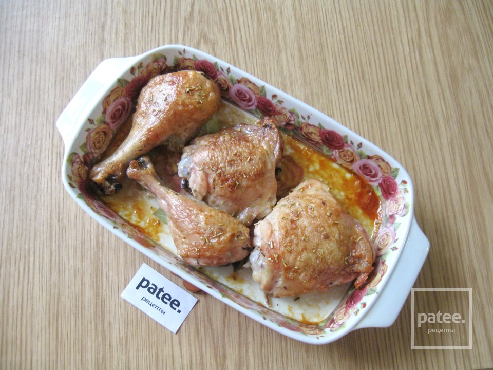 Запеченные куриные окорочка с айвой и грибным соусом - Шаг 17