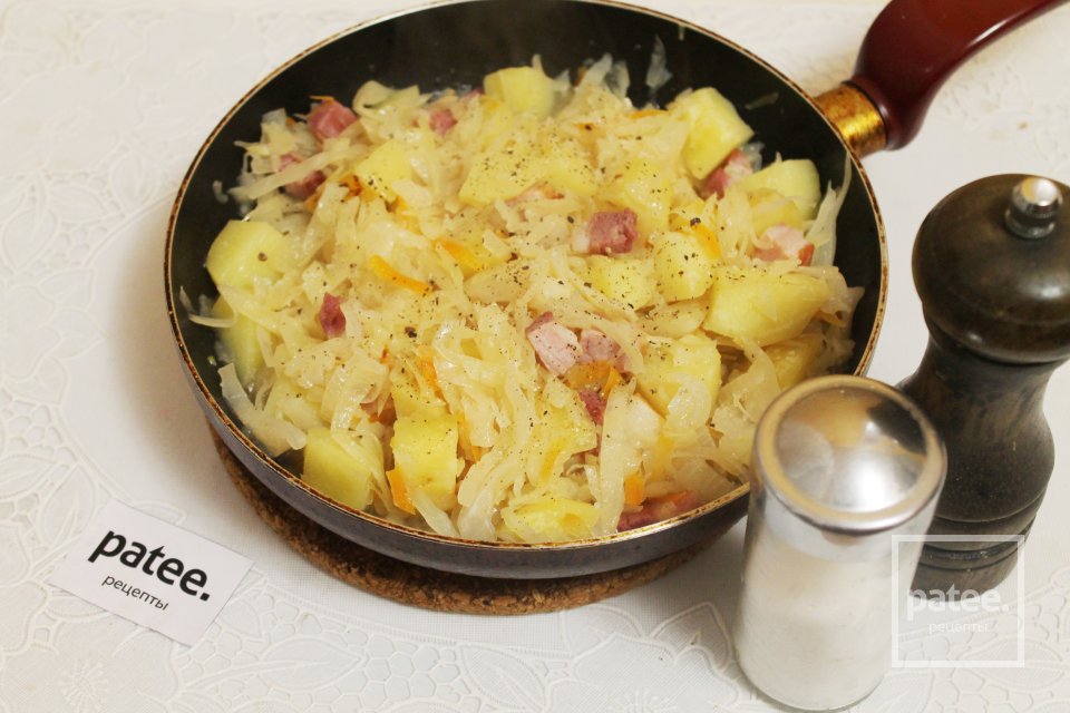 Капуста, тушенная с картошкой - Шаг 10