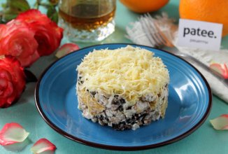 Салат "Дамский" с курицей и апельсинами