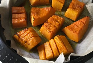 Запечённая тыква с сахарком😋