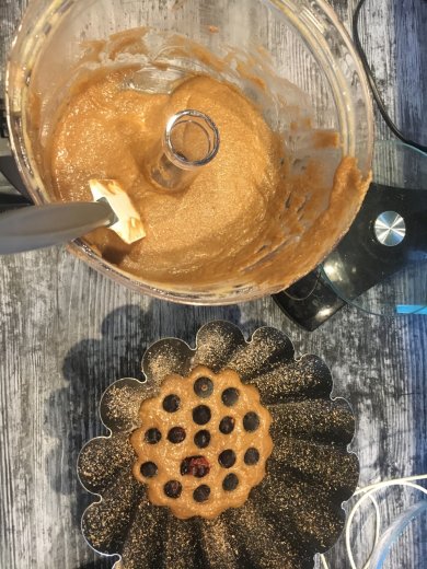 Кекс со смородиной - Шаг 2