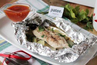 Курица с картошкой в фольге в духовке