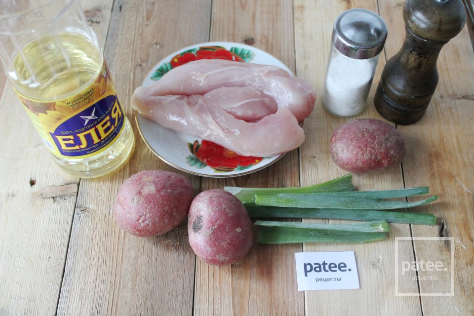 Курица с картошкой в фольге в духовке - Шаг 1