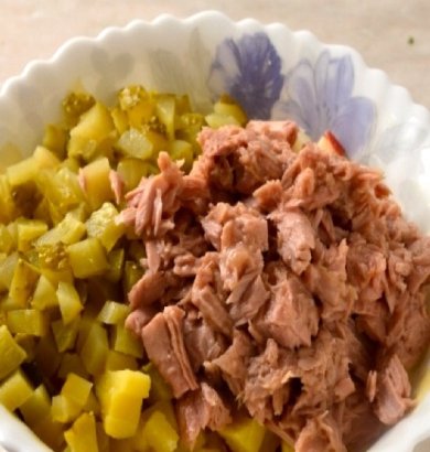 Оливье с тунцом - Шаг 1