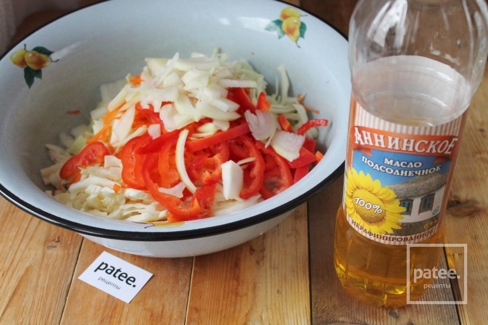 Салат на зиму "Пальчики оближешь" - Шаг 6