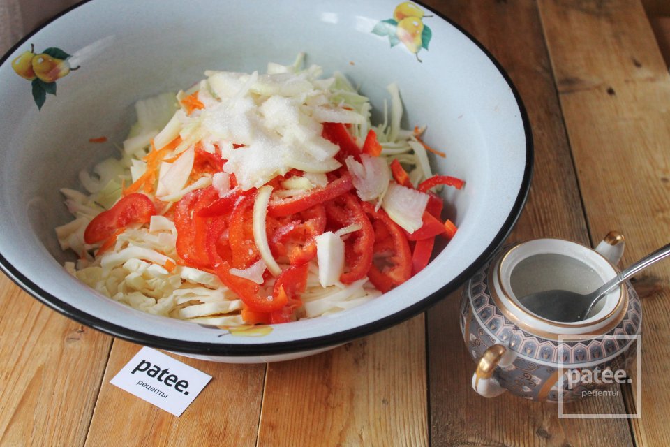 Салат на зиму "Пальчики оближешь" - Шаг 8