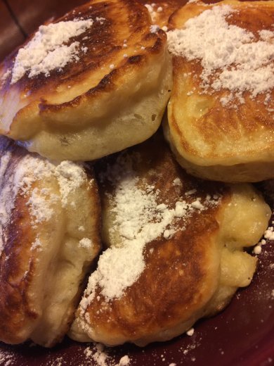 Пышные дрожжевые оладьи на завтрак - Шаг 1