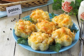 Картофельные тарталетки с курицей