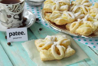 Слойки с заварным кремом