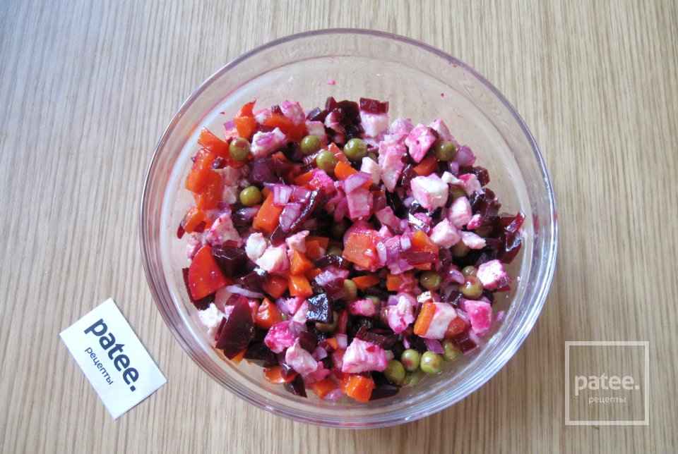 Салат с куриным филе и свеклой - Шаг 11