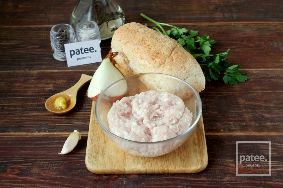 Куриная котлета в хлебе - Шаг 1
